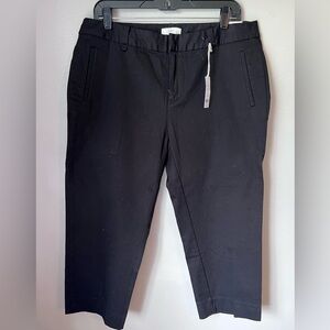 Dockers Women’s Size 12 Black Ideal Capri stretch
